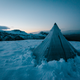 Illustration for article titled Can A Tarp Outperform A Tent In Extreme Weather?